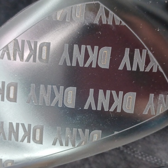 DKNY Cavale Boot NIB - Picture 9 of 12